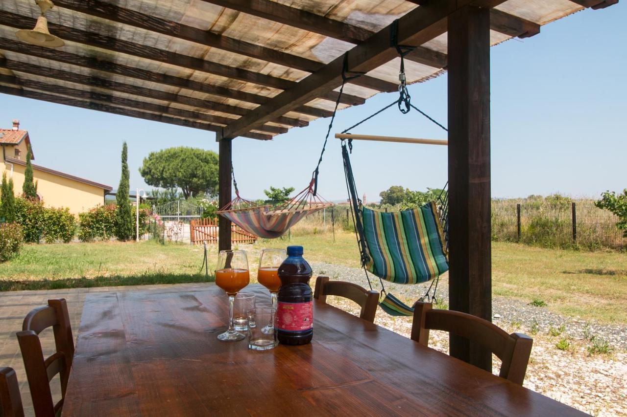 Апарт готель Fattoria Palazzeta - Pet & Family Friendly Чечина Екстер'єр фото