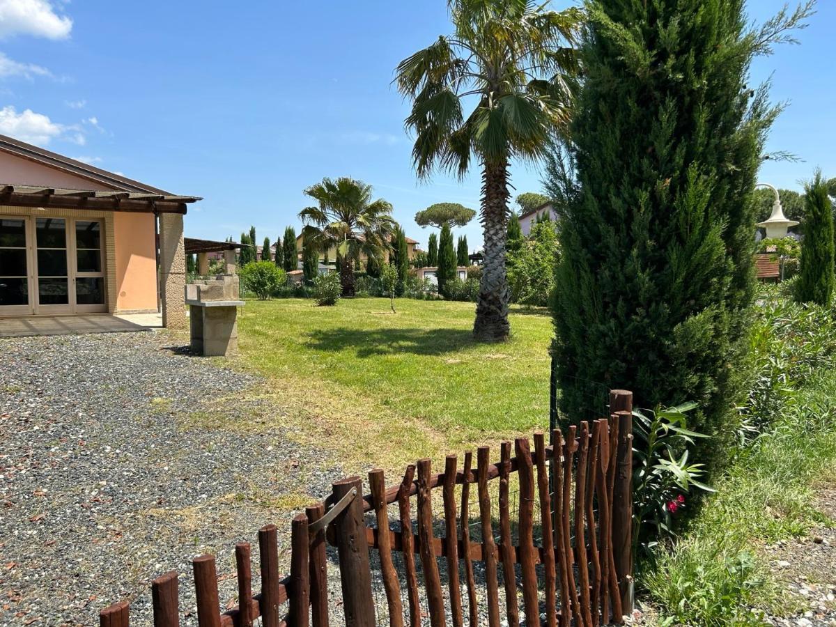 Апарт готель Fattoria Palazzeta - Pet & Family Friendly Чечина Екстер'єр фото